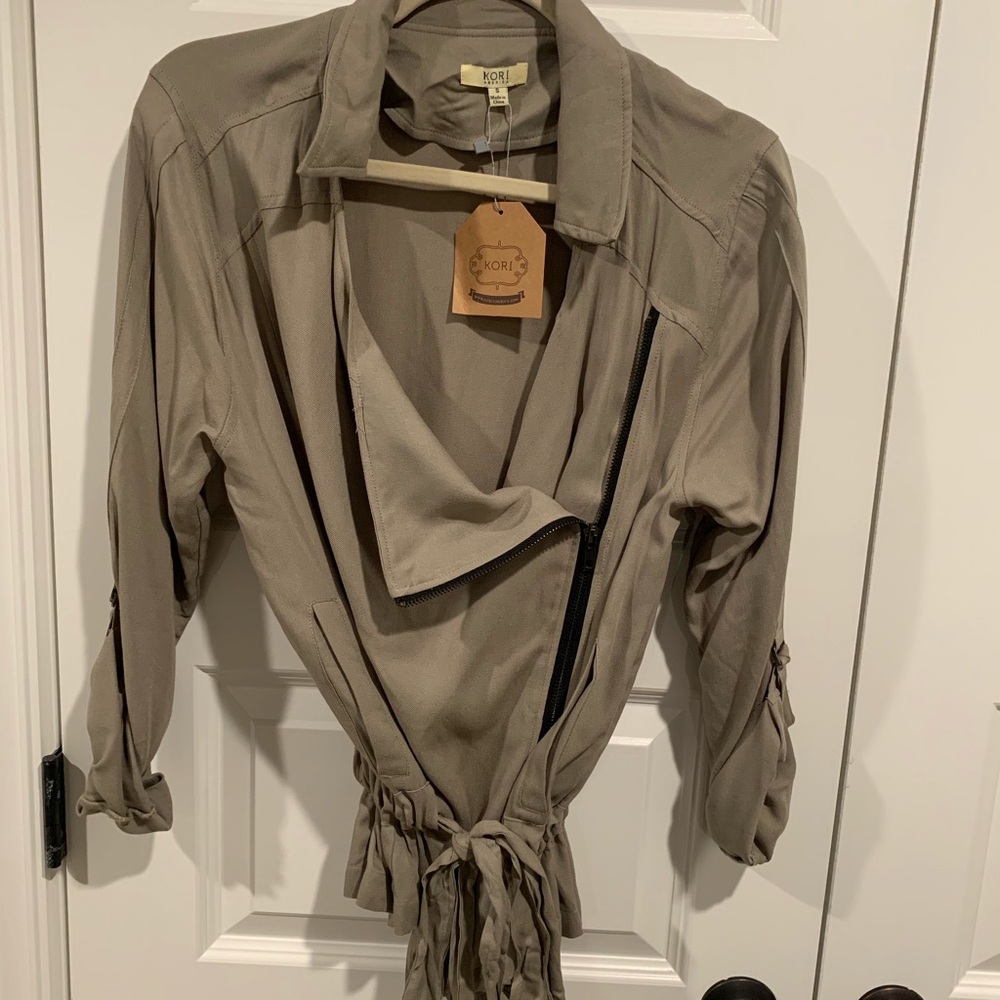 Tie waist Jacket